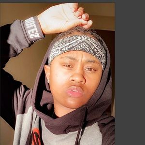 Meet your Posher, Montmontana